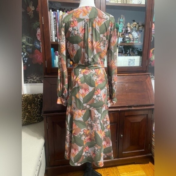 BADGLEY Mischka Multi Floral Ruffle Midi Faux Wrap Dress. - Picture 11 of 15